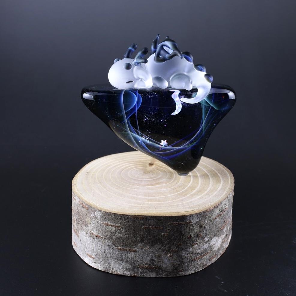 プチドラゴンと三日月の夜 by glass工房ココロイロ | JAPAN HANDMADE Auction