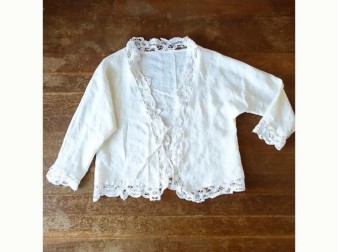 リネンのバテンレースカーディガン by Ray de lumière | JAPAN  