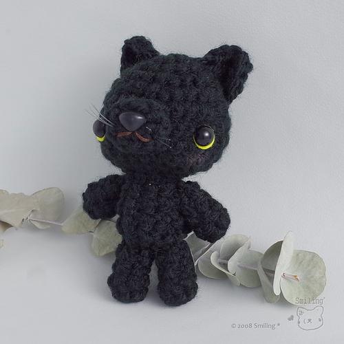 【ゼロページ】シャム猫さんと黒猫さんのあみぐるみ（with friend） ゼロ様専用ページ】シャム猫さんと黒猫さんのあみぐるみ（with
