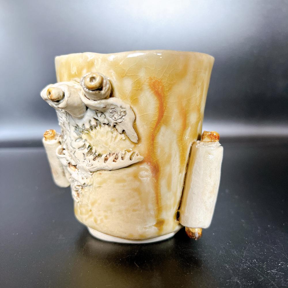 経凛々の湯呑み 妖怪陶器 by ガラダ堂 | JAPAN HANDMADE Auction