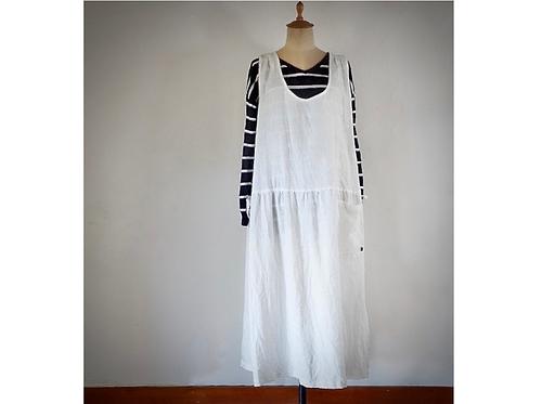 リネンのサイド開きワンピース by Ray de lumière