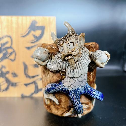 経凛々の湯呑み 妖怪陶器 by ガラダ堂 | JAPAN HANDMADE Auction