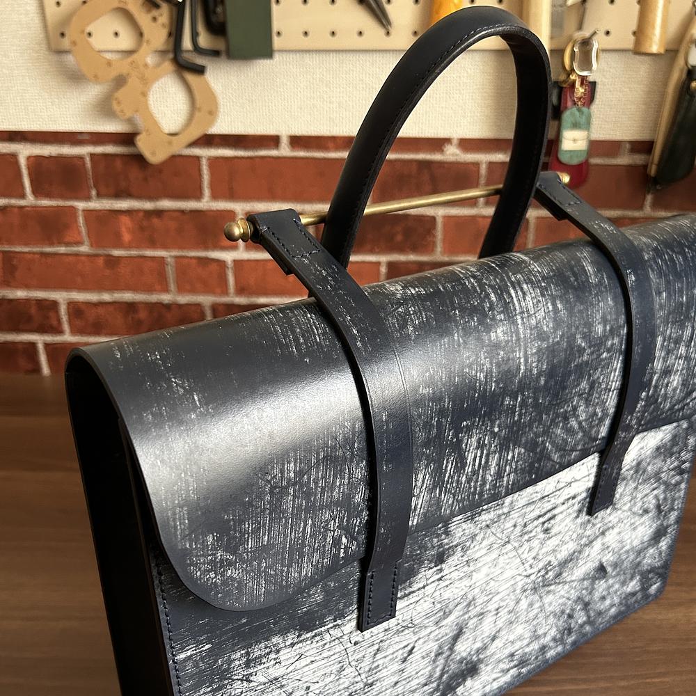 ミュージックケース by Mz leather film | JAPAN HANDMADE Auction