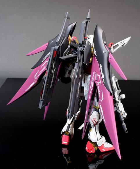 HG 1/144 デスティニーガンダム 改修塗装完成品 by Embers | JAPAN 