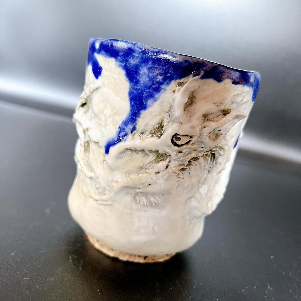 白うねりの湯呑み 妖怪陶器 by ガラダ堂 | JAPAN HANDMADE Auction