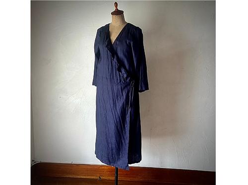 ネイビーリネンフリルカシュクールワンピース by Ray de lumière