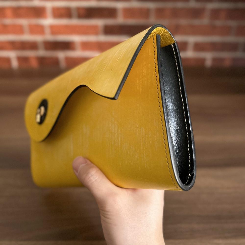 MARK&LONA ポーチバッグ（オレンジ） MARK&LONA マークアンドロナ