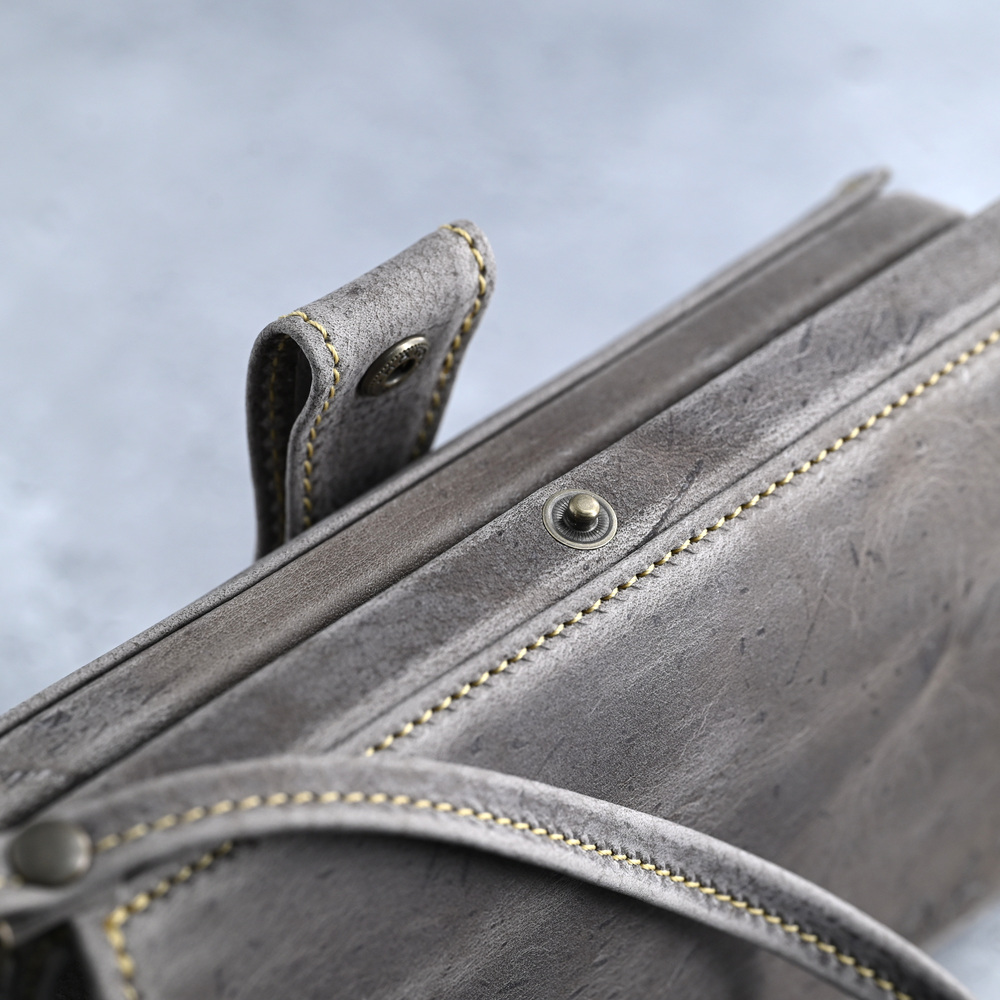 ミニショルダーバッグ KUDU革 グレー | anbiun Special Leather